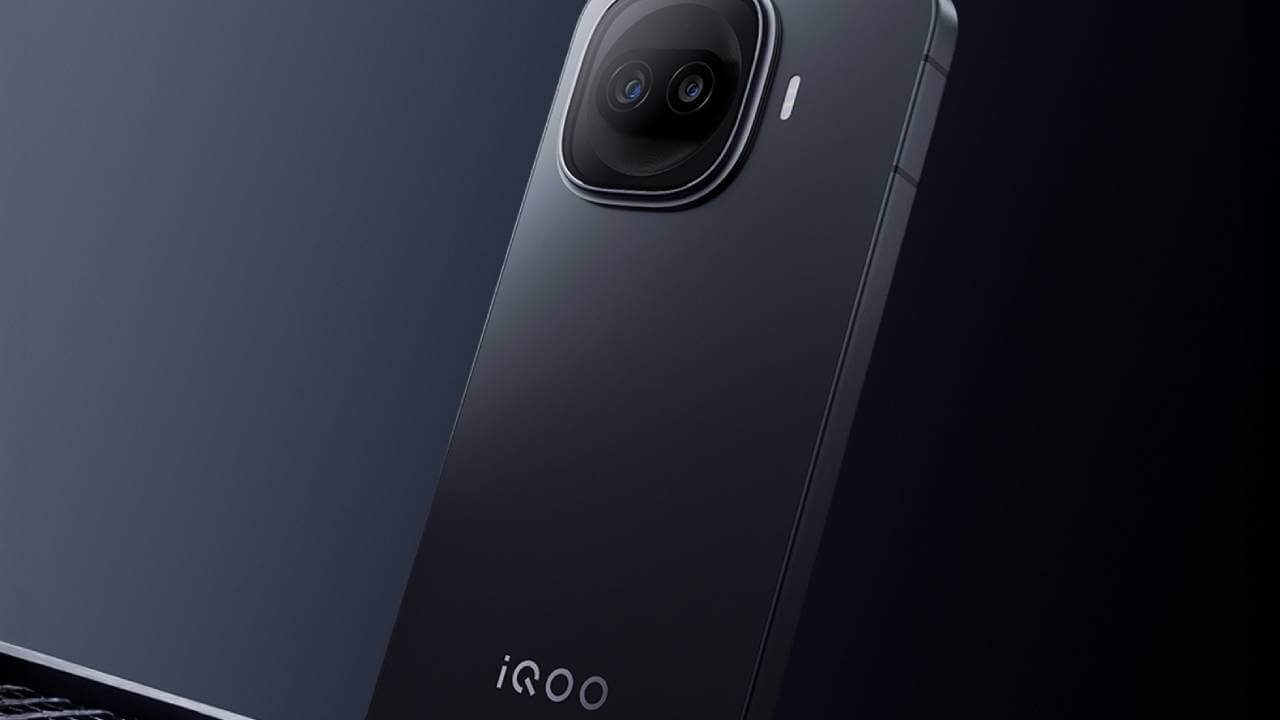 iQOO 15R: Dark Knight अवतार में आ रहा है परफॉर्मेंस का राजा, 24 फरवरी को होगा धमाका