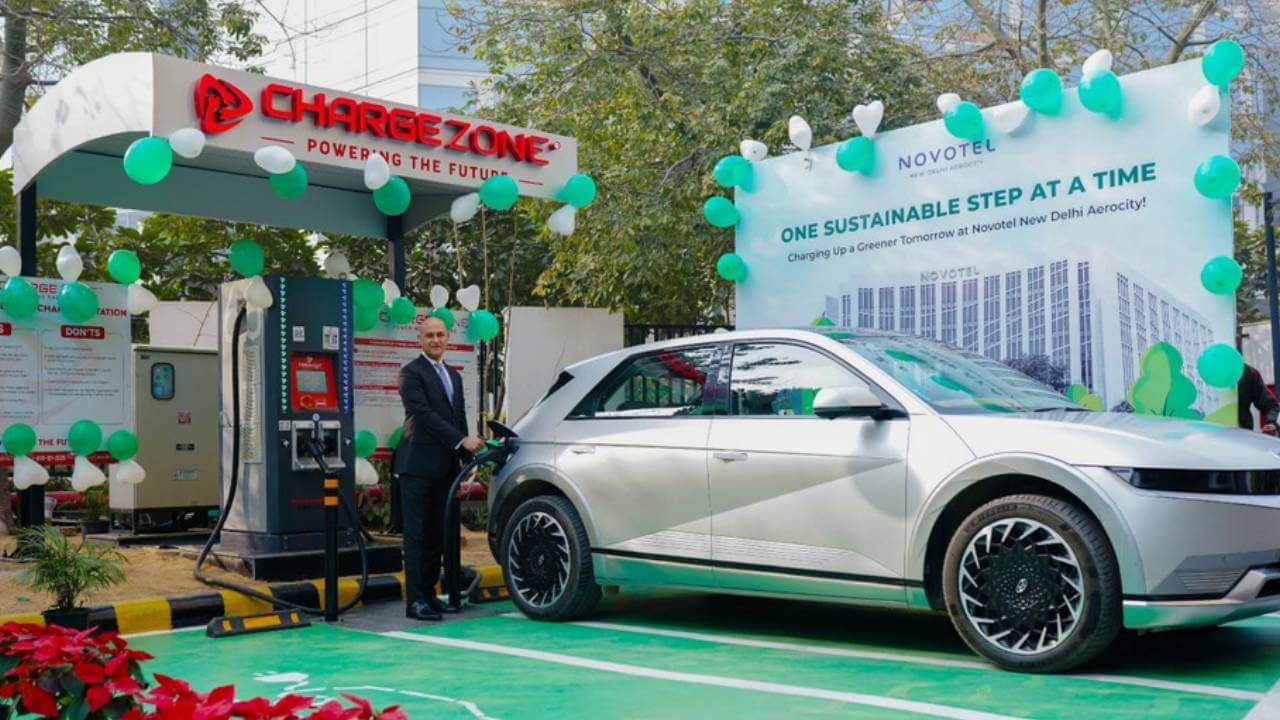 UP में सबसे ज्यादा EV, लेकिन चार्जिंग में दिल्ली नंबर वन