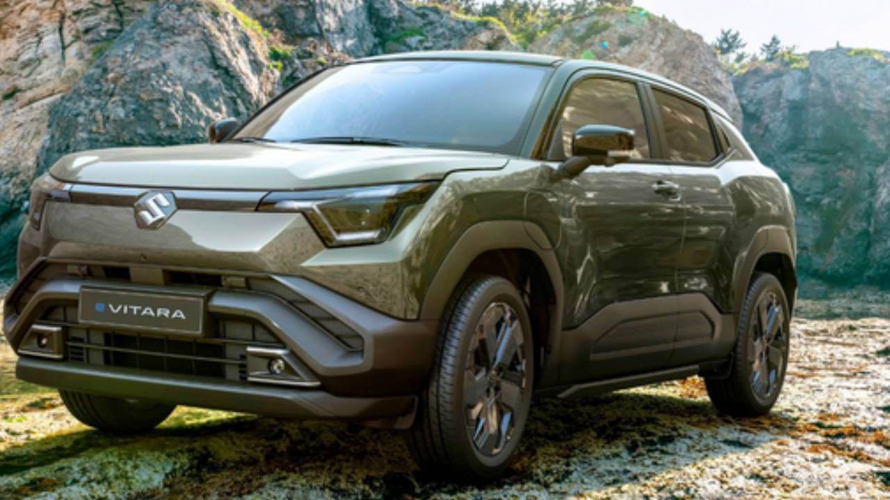 Maruti की इलेक्ट्रिक SUV का प्राइस गेम शुरू, Alpha वेरिएंट 24.79 लाख में