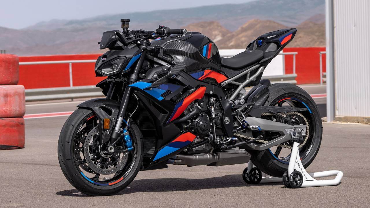 इंडिया में आई नई BMW M 1000 R: 3.2 सेकंड में पकड़ेगी 100 km/h की रफ्तार
