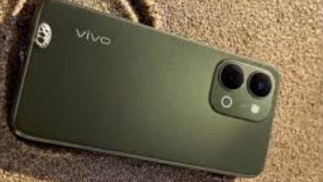 18999 रुपये में 7200mAh बैटरी वाला तूफानी फोन vivo T5x 5G लॉन्च