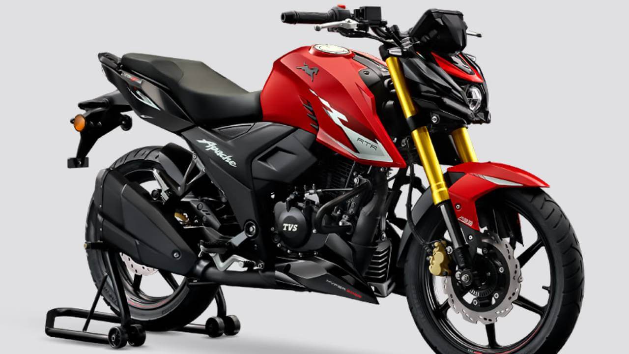 2026 TVS Apache RTR 160 4V लॉन्च: सभी वेरिएंट्स में प्रोजेक्टर हेडलैंप के साथ आई सबसे पावरफुल 160cc बाइक