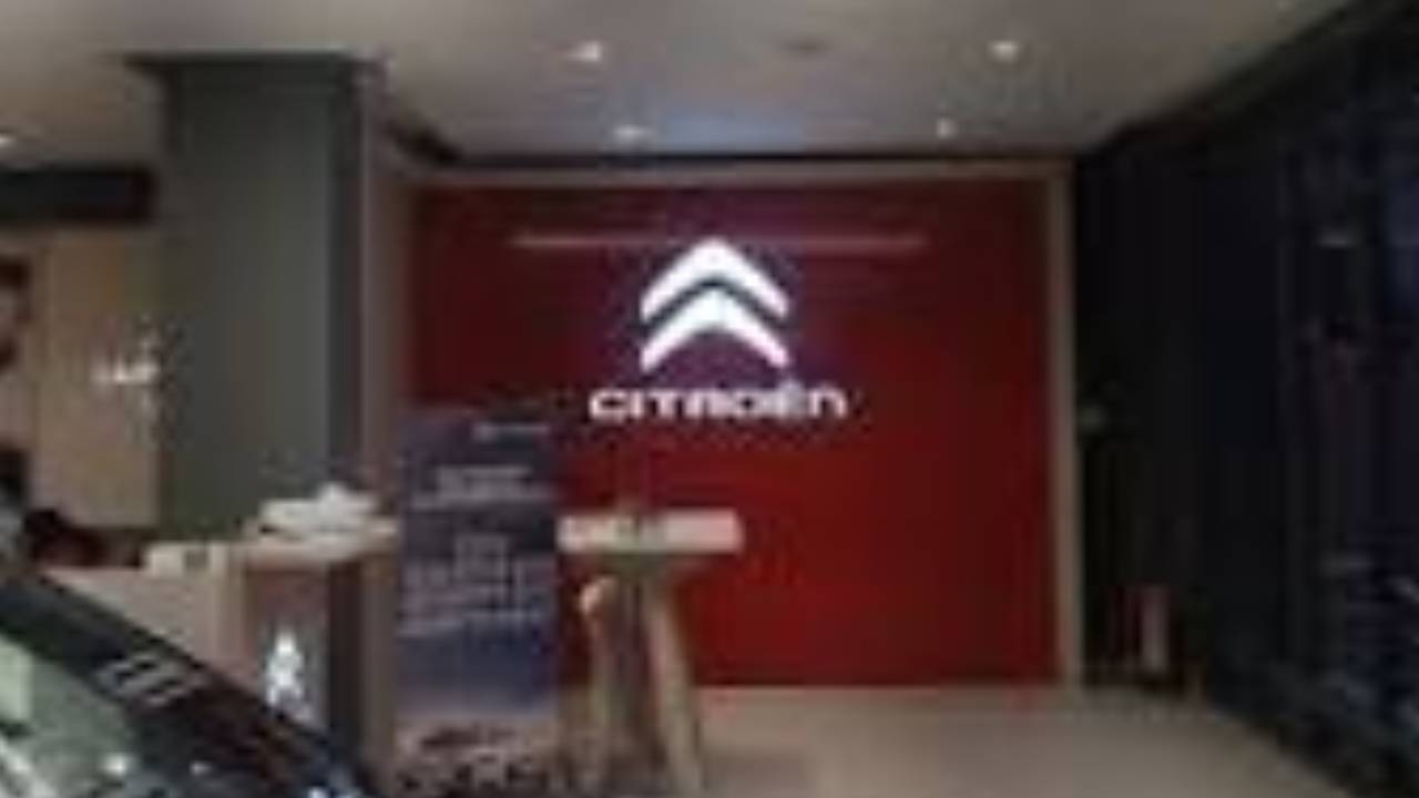 Citroën ने चेन्नई में खोला आलीशान शोरूम, इंडिया में अब कंपनी के 126 शानदार सर्विस सेंटर