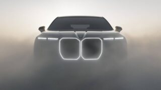 नई BMW 7 सीरीज की प्री-लॉन्च बुकिंग शुरू, पेट्रोल-डीजल के साथ इलेक्ट्रिक विकल्प भी उपलब्ध