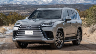 इंडिया में Lexus LX 500d की डिलीवरी शुरू, चलता-फिरता पांच सितारा महल है ये SUV