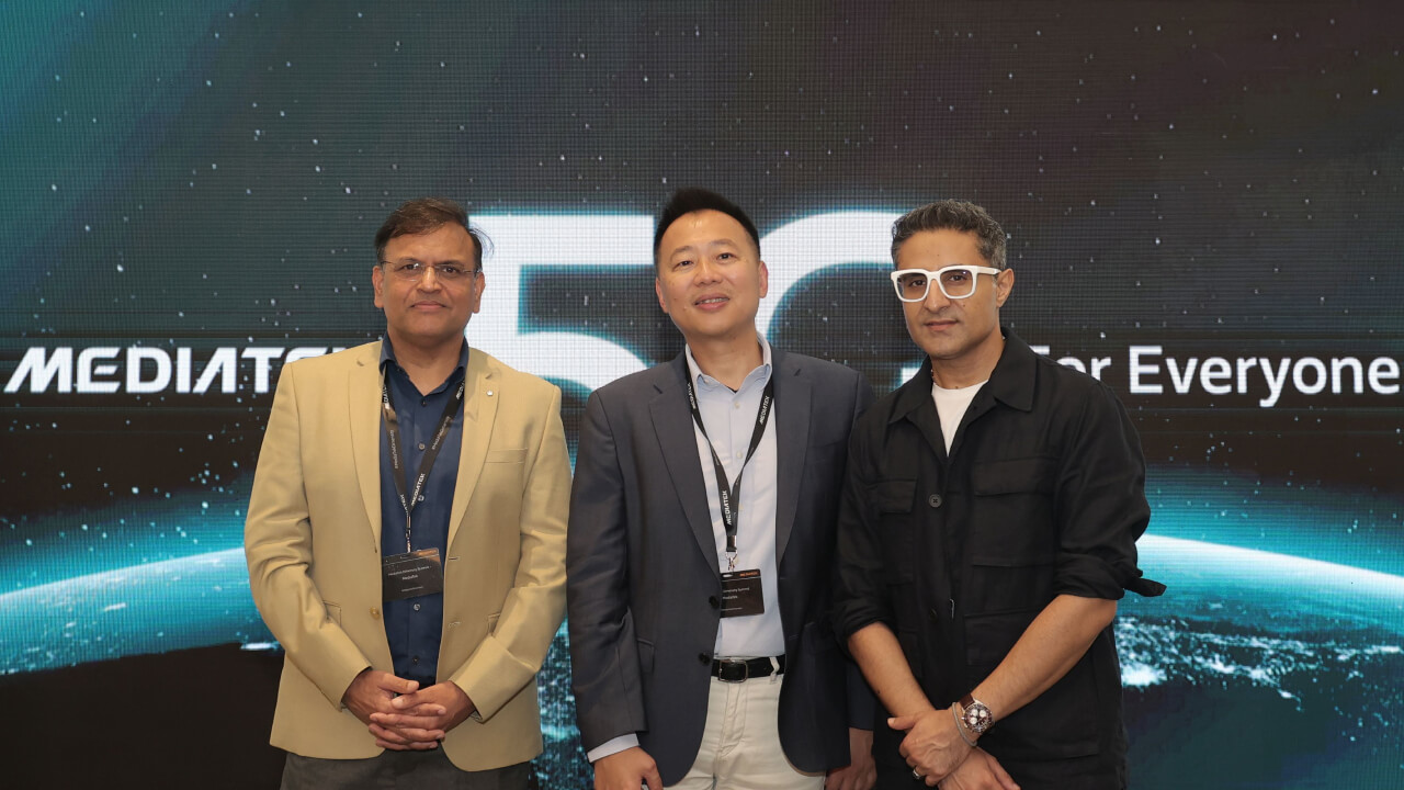 MediaTek का Dimensity 8450 चिपसेट लॉन्च : AI और गेमिंग में मचाएगा तहलका, Oppo के इस फोन में मिलेगा सबसे पहले