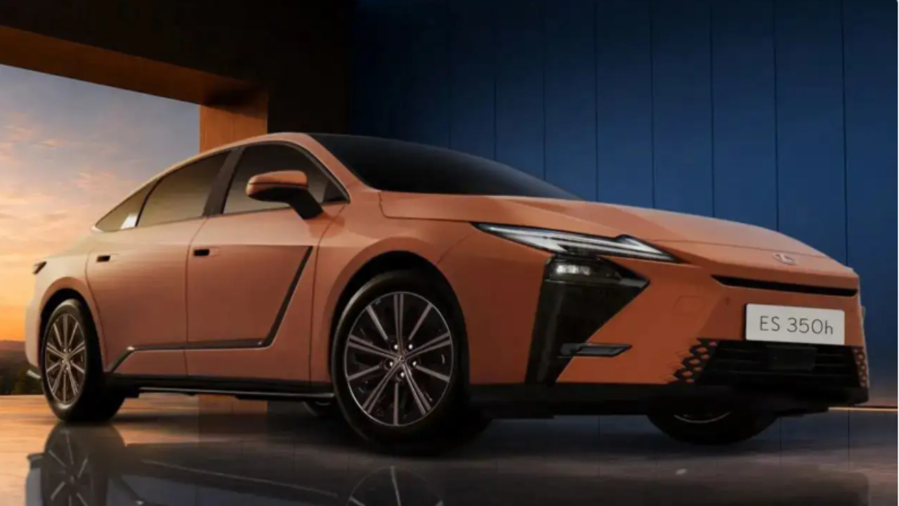 66.10 लाख रुपये में Lexus ES 350h भारत में लॉन्च, बुकिंग शुरू