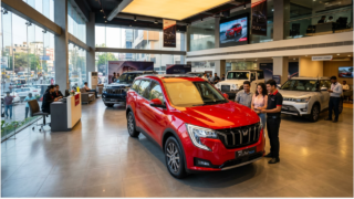 शोरूम से निकली ब्रैंड न्यू SUV का एक्सीडेंट, डीलर देगा 3 लाख रुपये से ज़्यादा मुआवजा