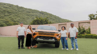 31.99 लाख रुपये में Toyota की नई पिकअप Hilux लॉन्च: बुकिंग 28 जुलाई से शुरू, अगस्त में मिलेगी डिलिवरी